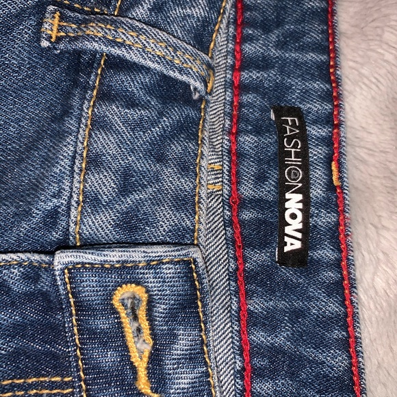 Fashion Nova Jeans - Picture 3 of 3